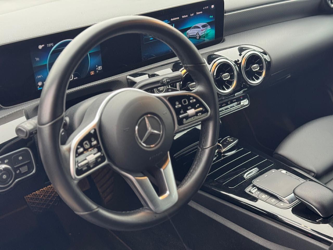 Mercedes-benz CLA 200 ,Automatico Shooting Sport