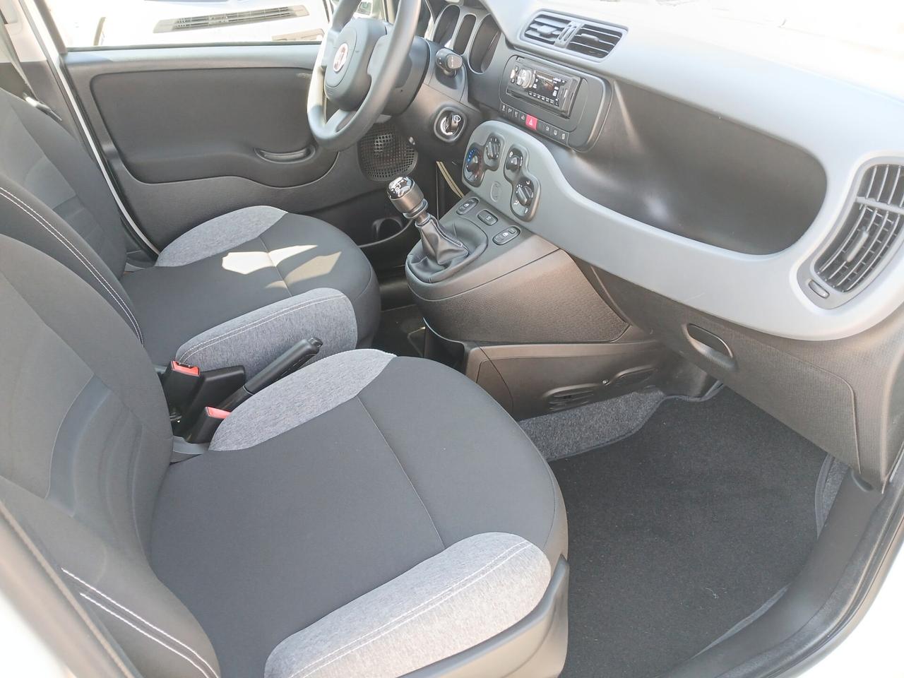 FIAT PANDA 1.0 BENZINA HYBRID 70CV 2023