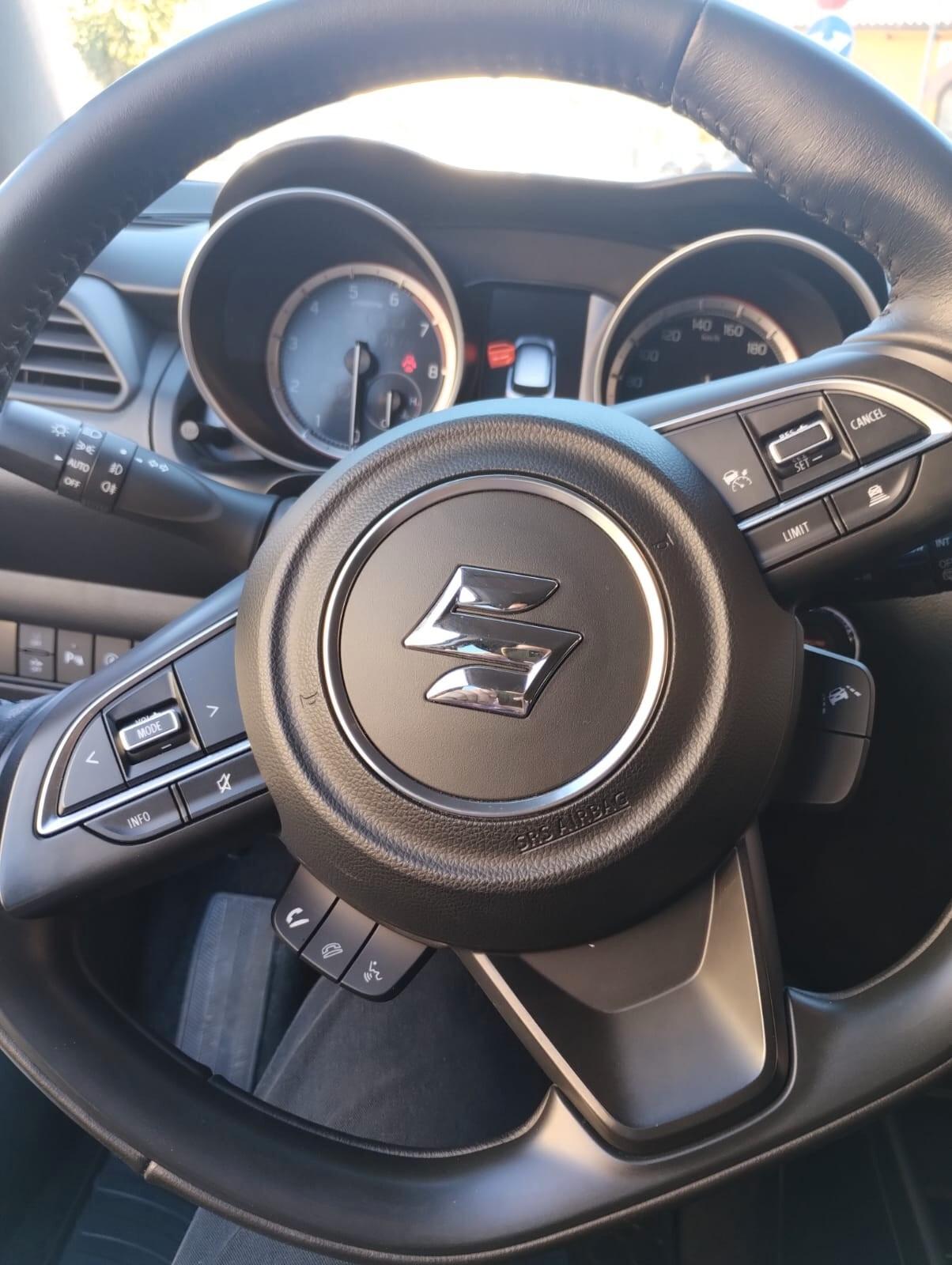 Suzuki Swift 1.2 Hybrid Top