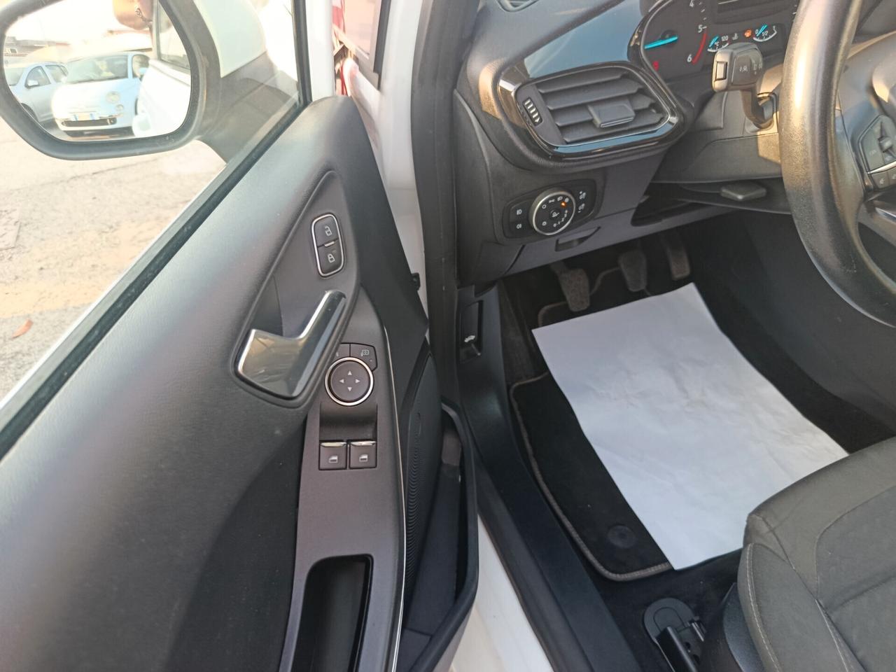 Ford Fiesta 1.5 TDCi 75CV 5 porte Titanium