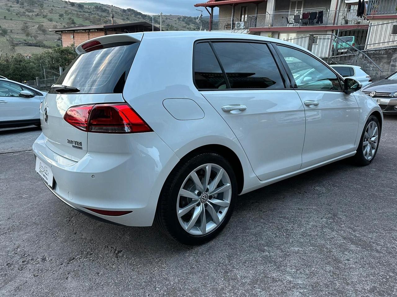 Volkswagen Golf 2.0 TDI 5p. Highline BlueMotion Technology