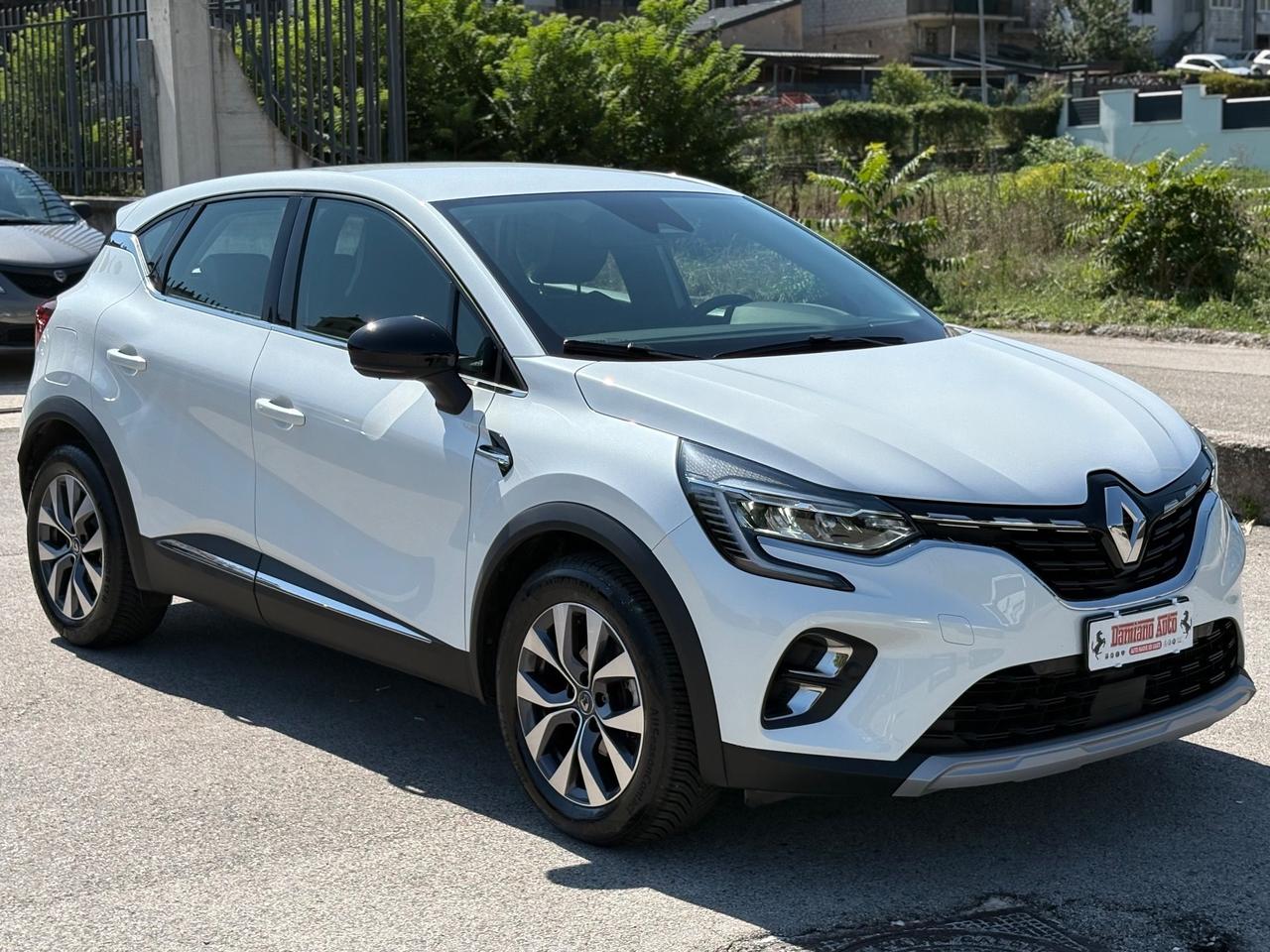 Renault Captur TCe 100 CV GPL ORIGINALE FULL/LED