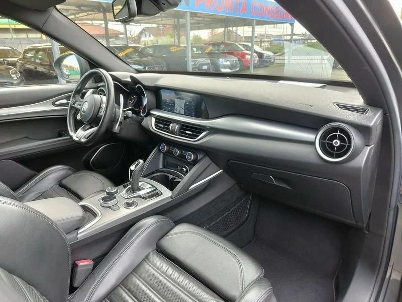 Alfa Romeo Stelvio 2.2 Turbo Diesel 210CV Veloce AT8 Q4
