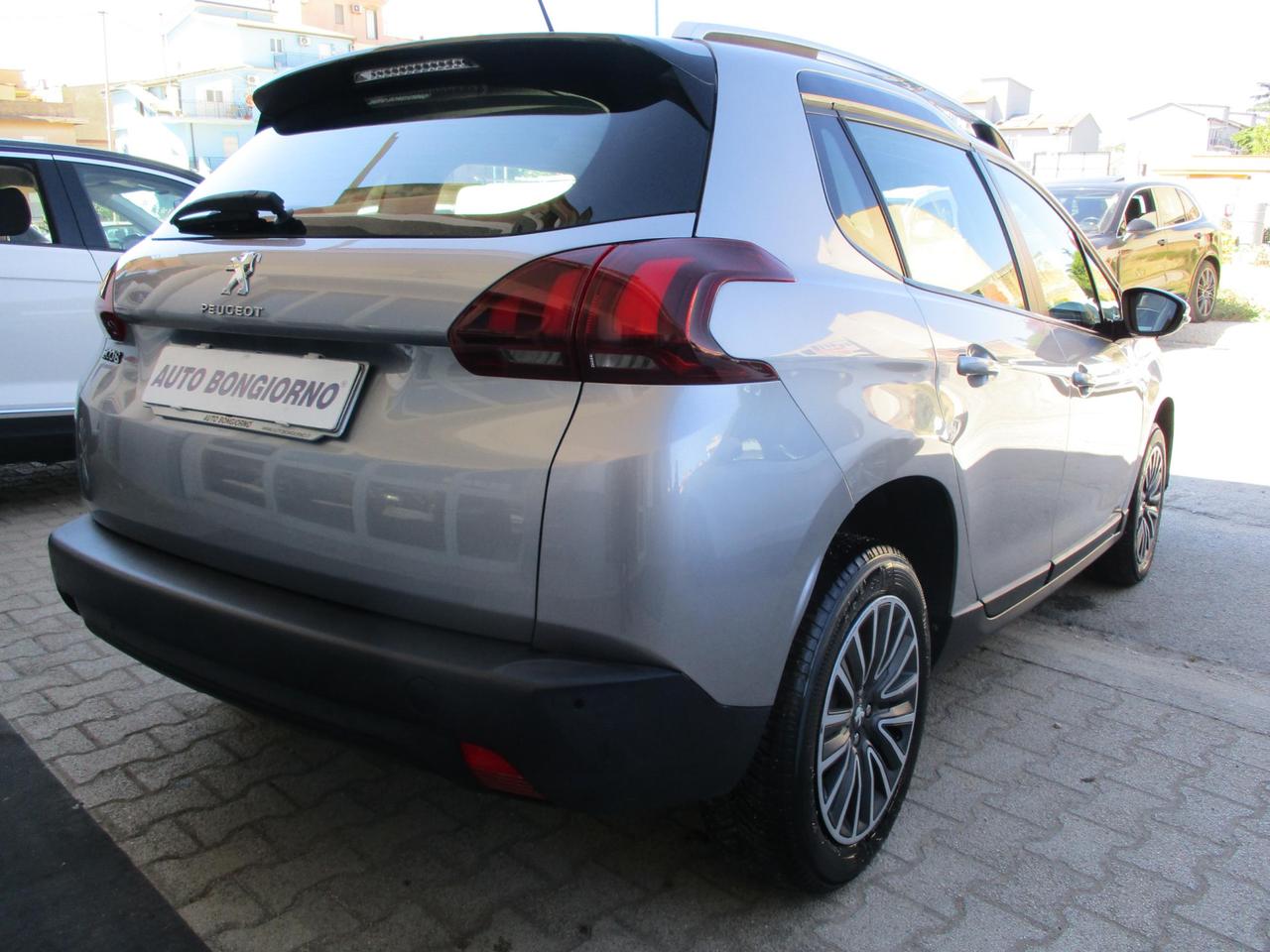 Peugeot 2008 1.2 puretech Active 82cv my16