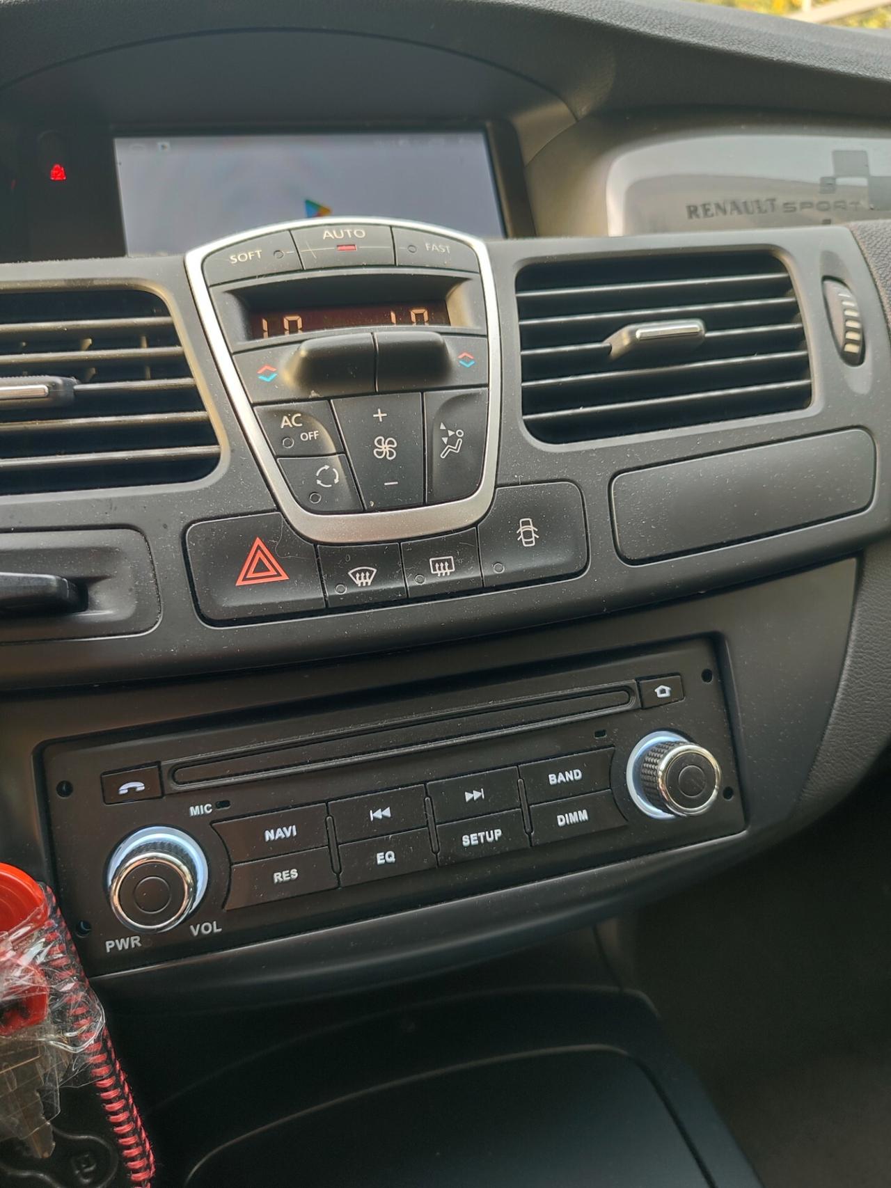 RENAULT NEW LAGUNA 1.5DIESEL BERLINA SPORT POCHI KM