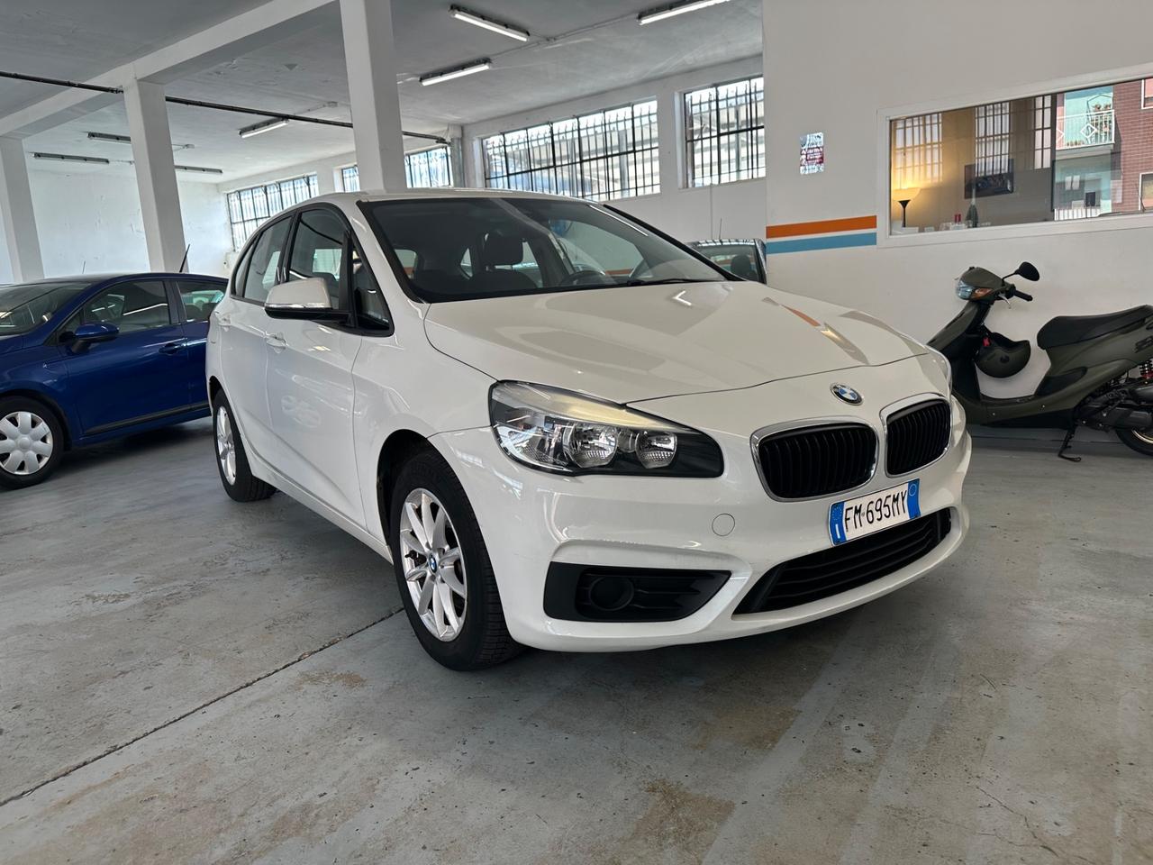 Bmw 2er Active Tourer 218i Advantage