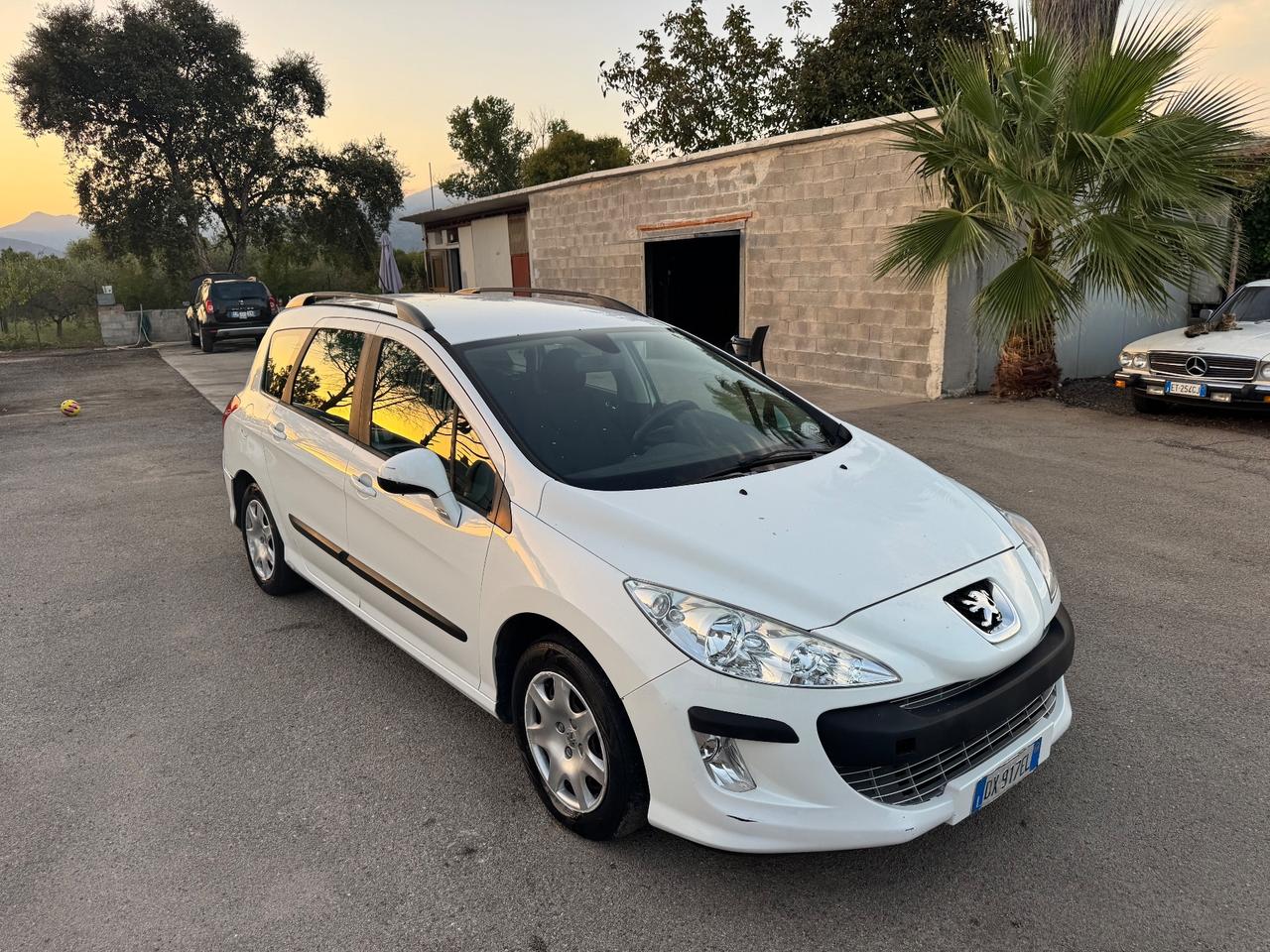Peugeot 308 1.6 HDi 110CV SW Premium