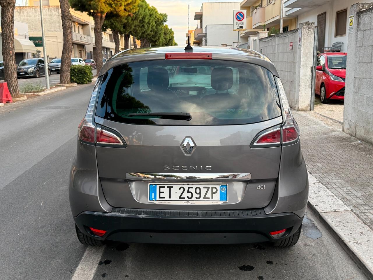 Renault Scenic XMod 1.5 dCi 110CV NAVI PELLE 2014