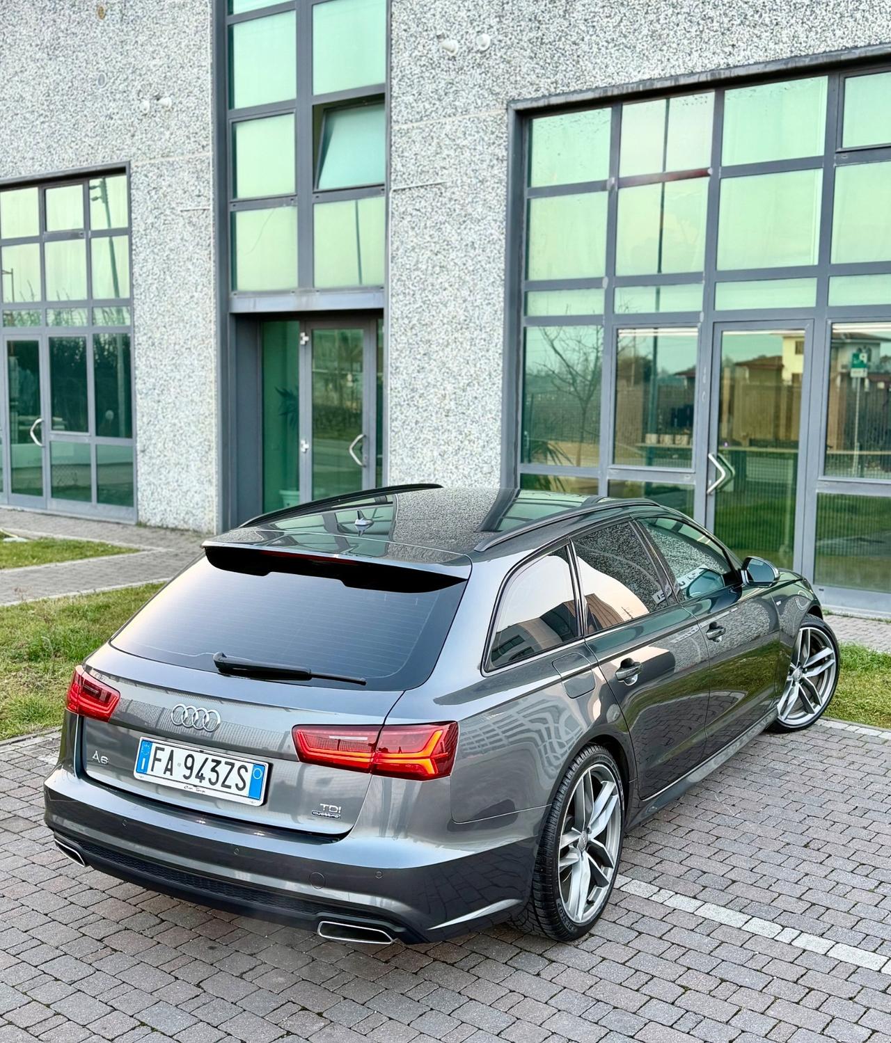 Audi A6 Avant 3.0 TDI quattro S tronic Business