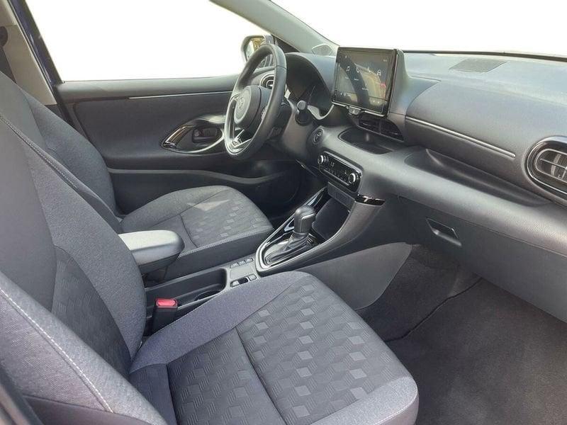 Toyota Yaris Hybrid Trend MY24