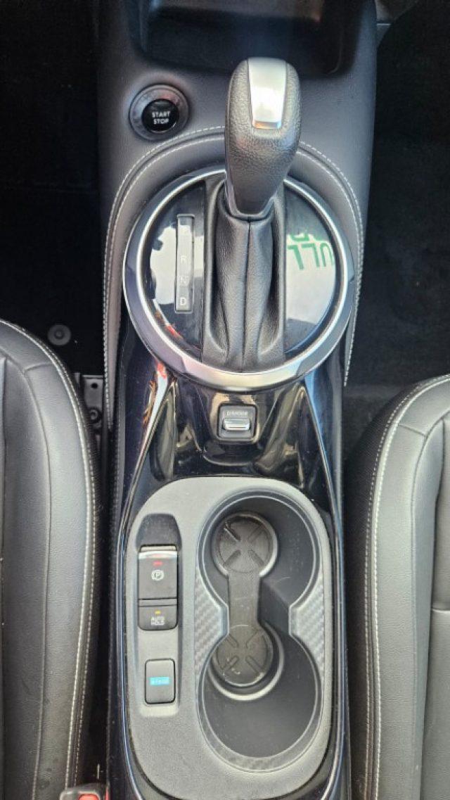 NISSAN Juke 1.6 HEV Premiere Edition