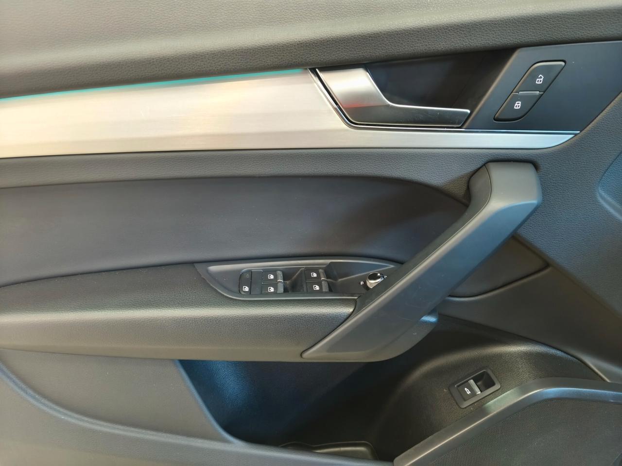 Audi Q5 40 TDI 204 CV quattro S tronic line plus - Led matrix - Tetto - Luci led ambient