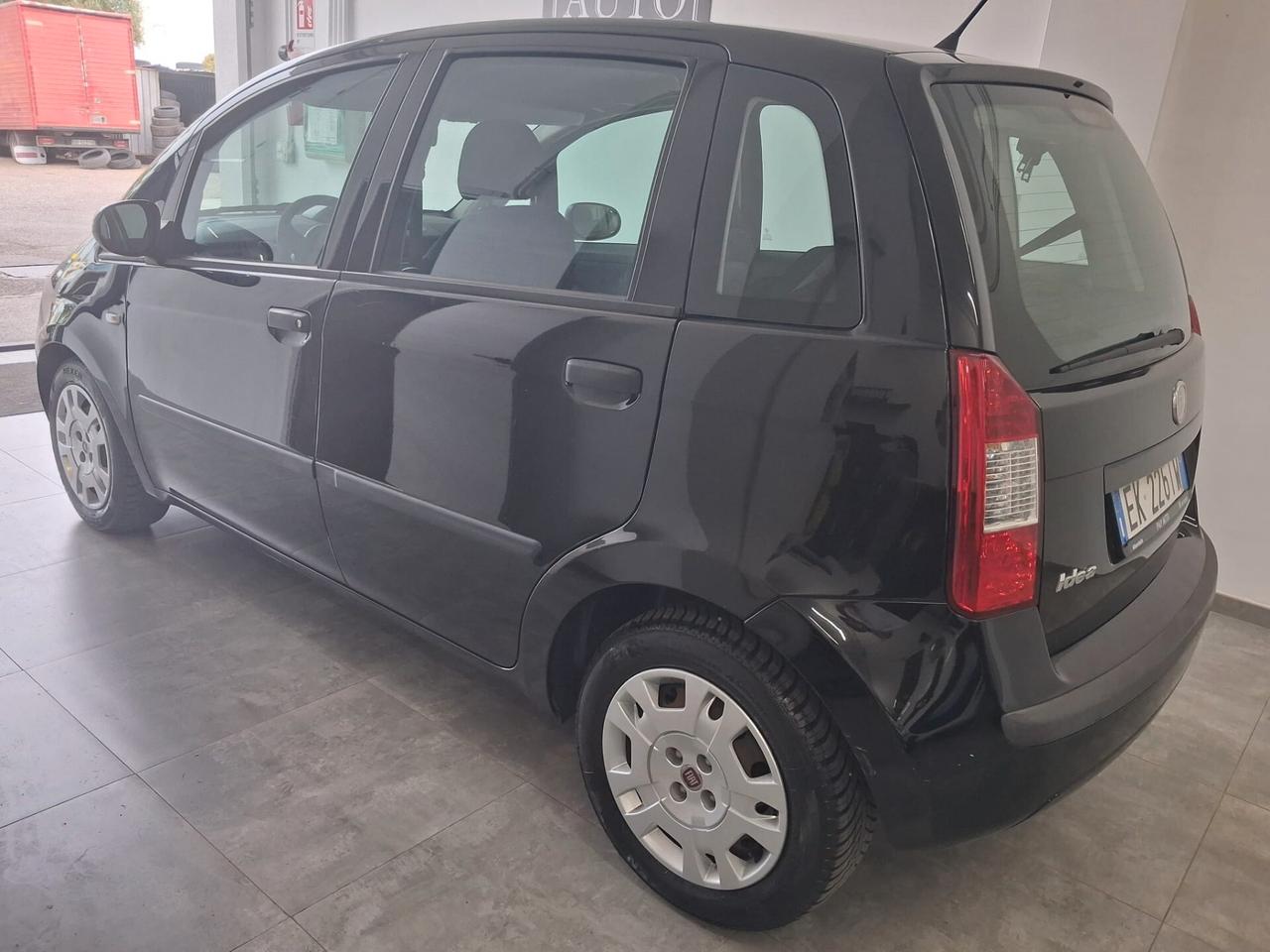 Fiat Idea 1.4 16V S&S Active
