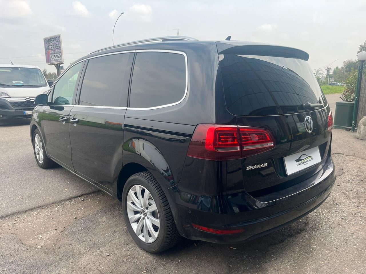 Volkswagen Sharan 2.0 TDI 150 CV SCR DSG Executive BlueMotion Tech.