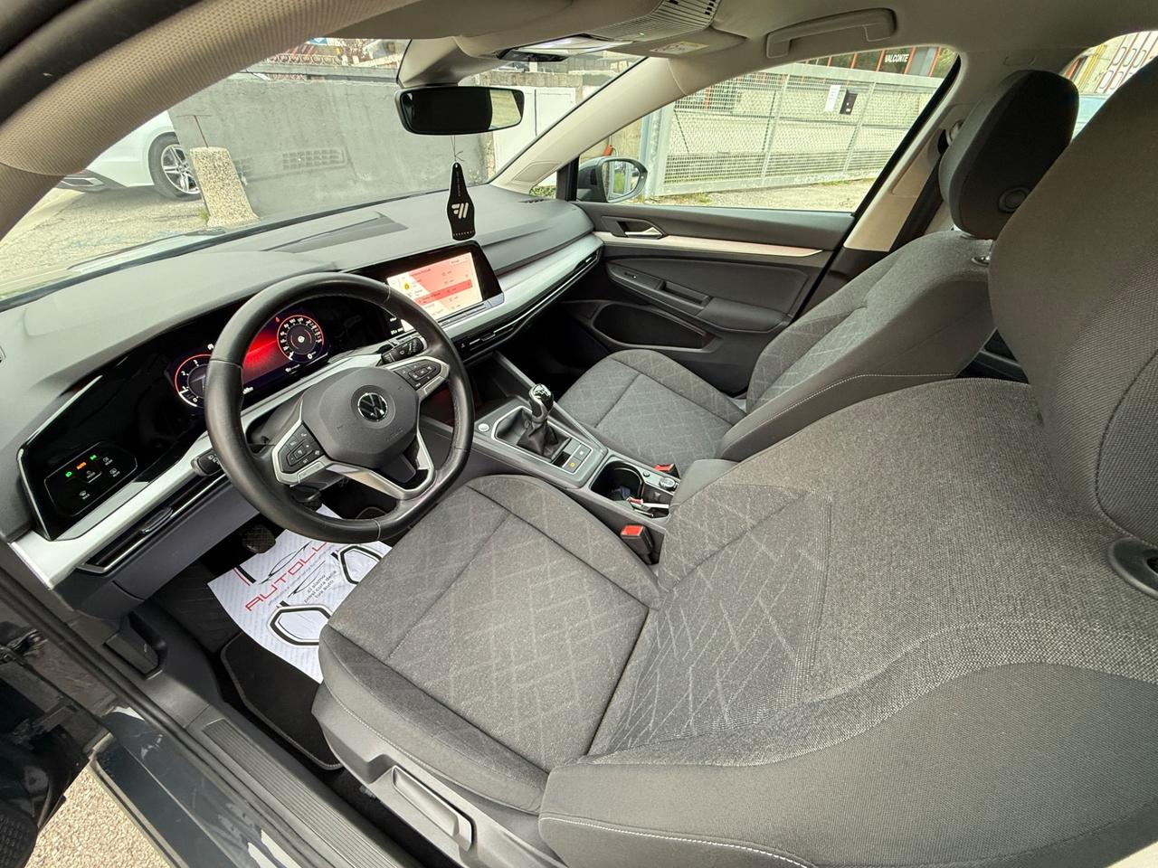 Volkswagen Golf 8 - 2.0 TDI SCR Style 2022 IMPECCABILE