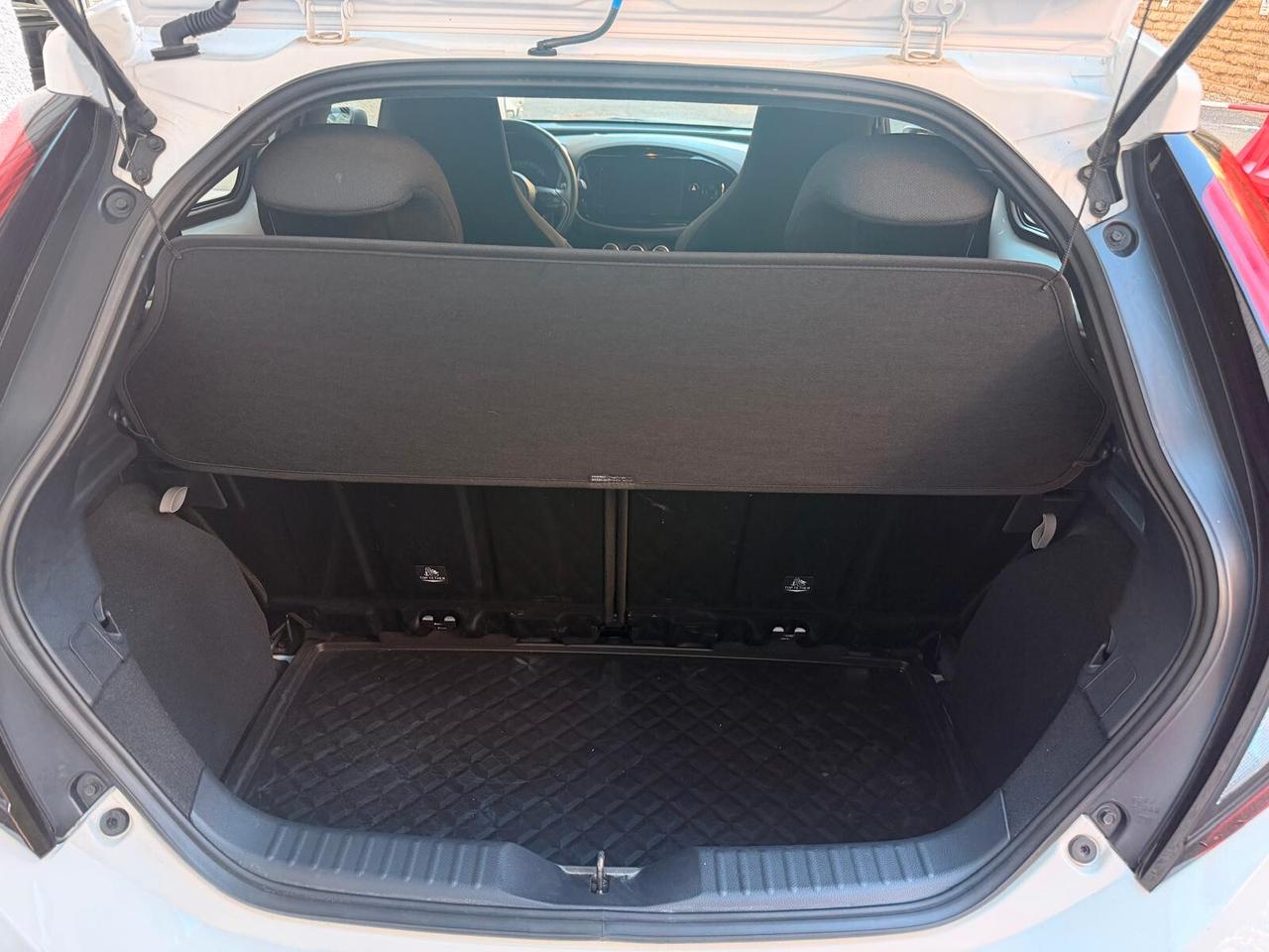 Toyota Aygo X 1.0 VVT-i VENDUTA