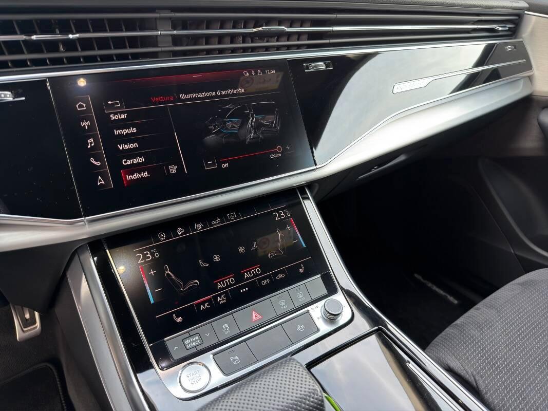 Audi Q8 3.0 286CV S LINE