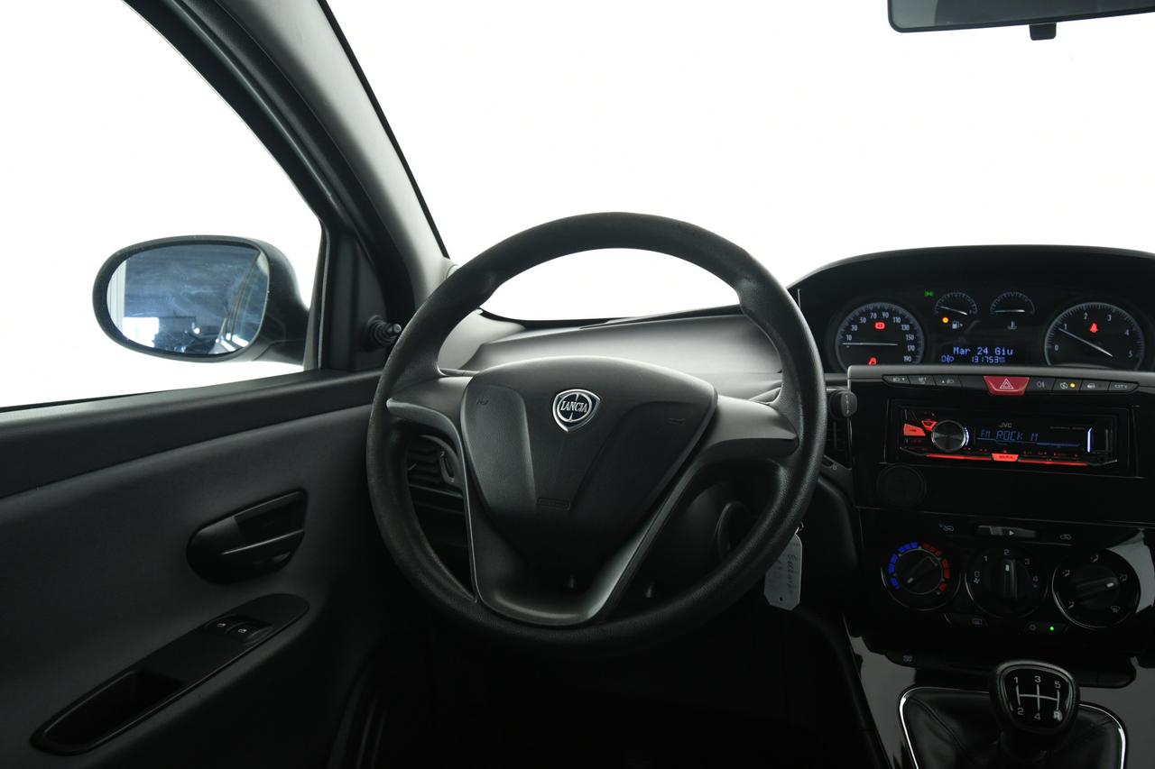 LANCIA Ypsilon 1.3 mjt Silver s&s 95cv X COMMERCIANTI+NEOPATENTATI+BLUETOOTH