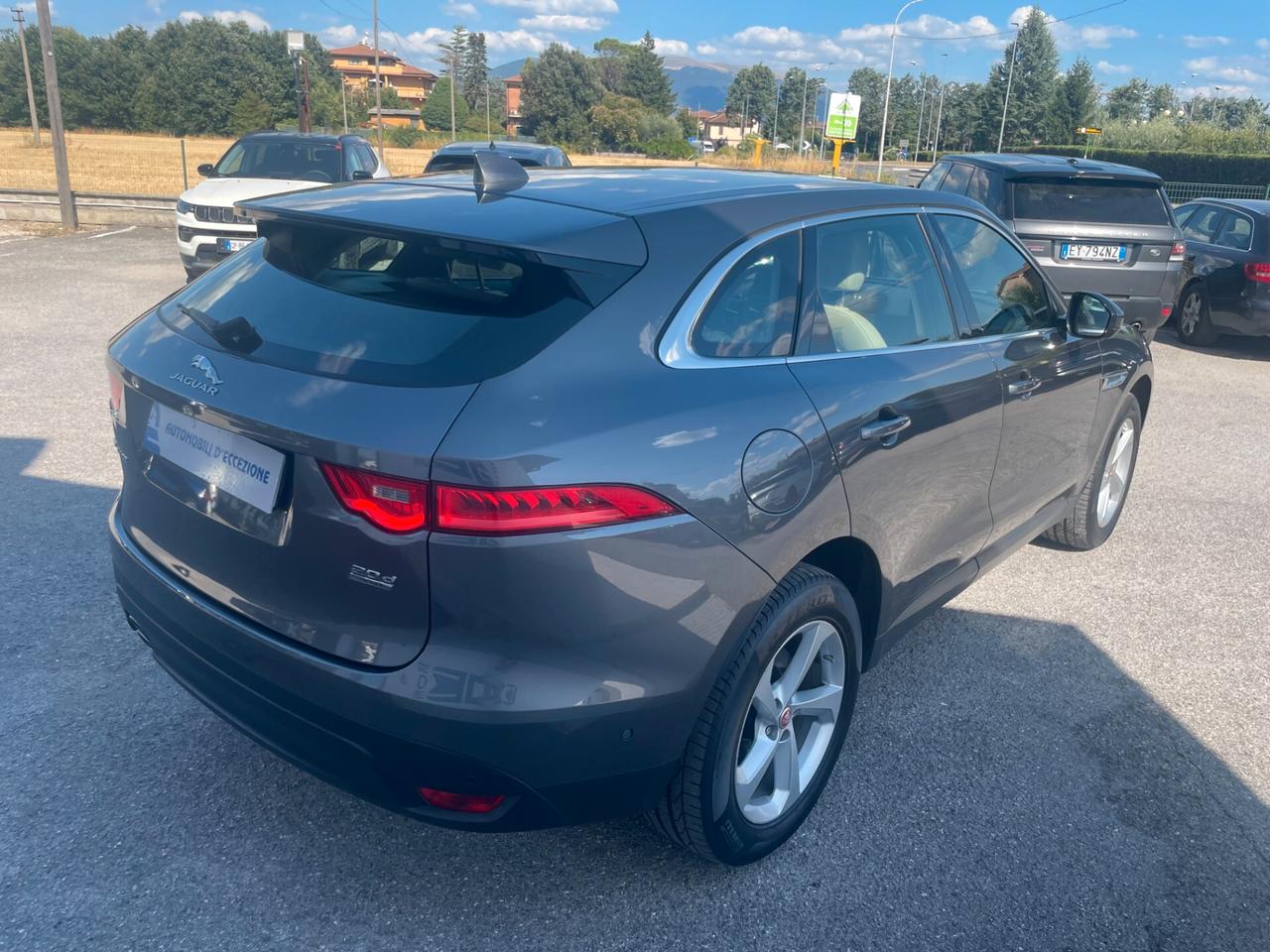 Jaguar F-Pace 2.0 D 180 CV AWD aut. Prestige