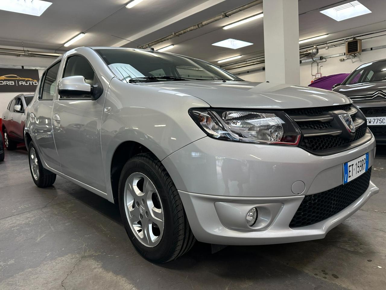Dacia Sandero 1.2 75CV Lauréate