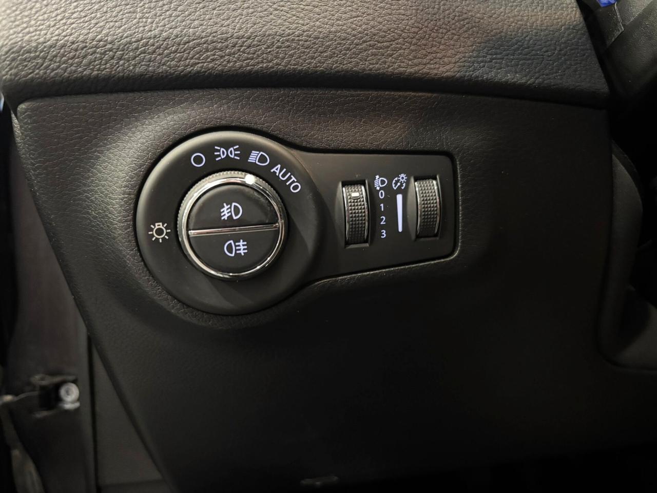 Jeep Compass 1.4 MultiAir 2WD Longitude 140CV Gpl