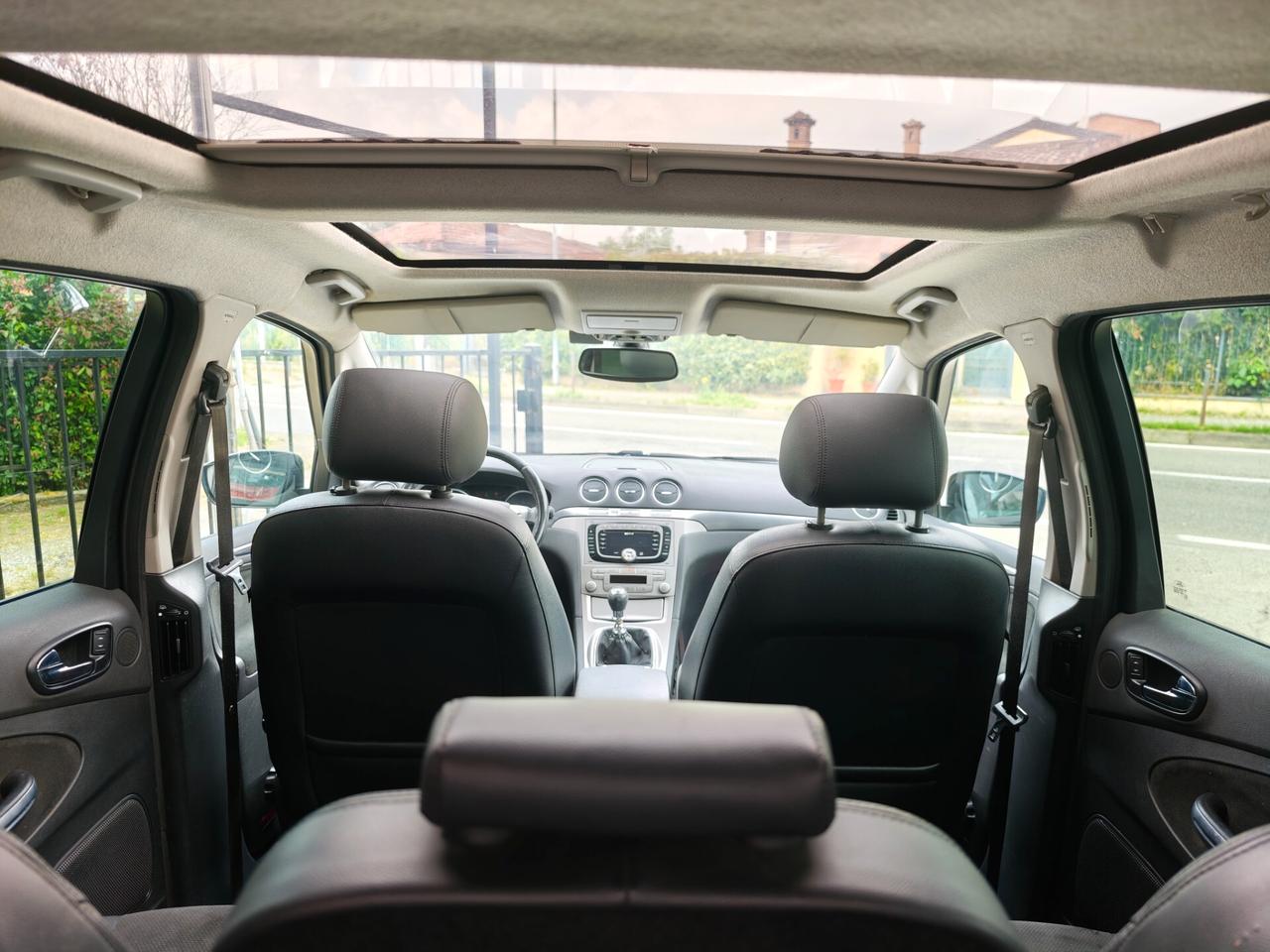 Ford S-Max 2.0 TDCi 140CV Titanium