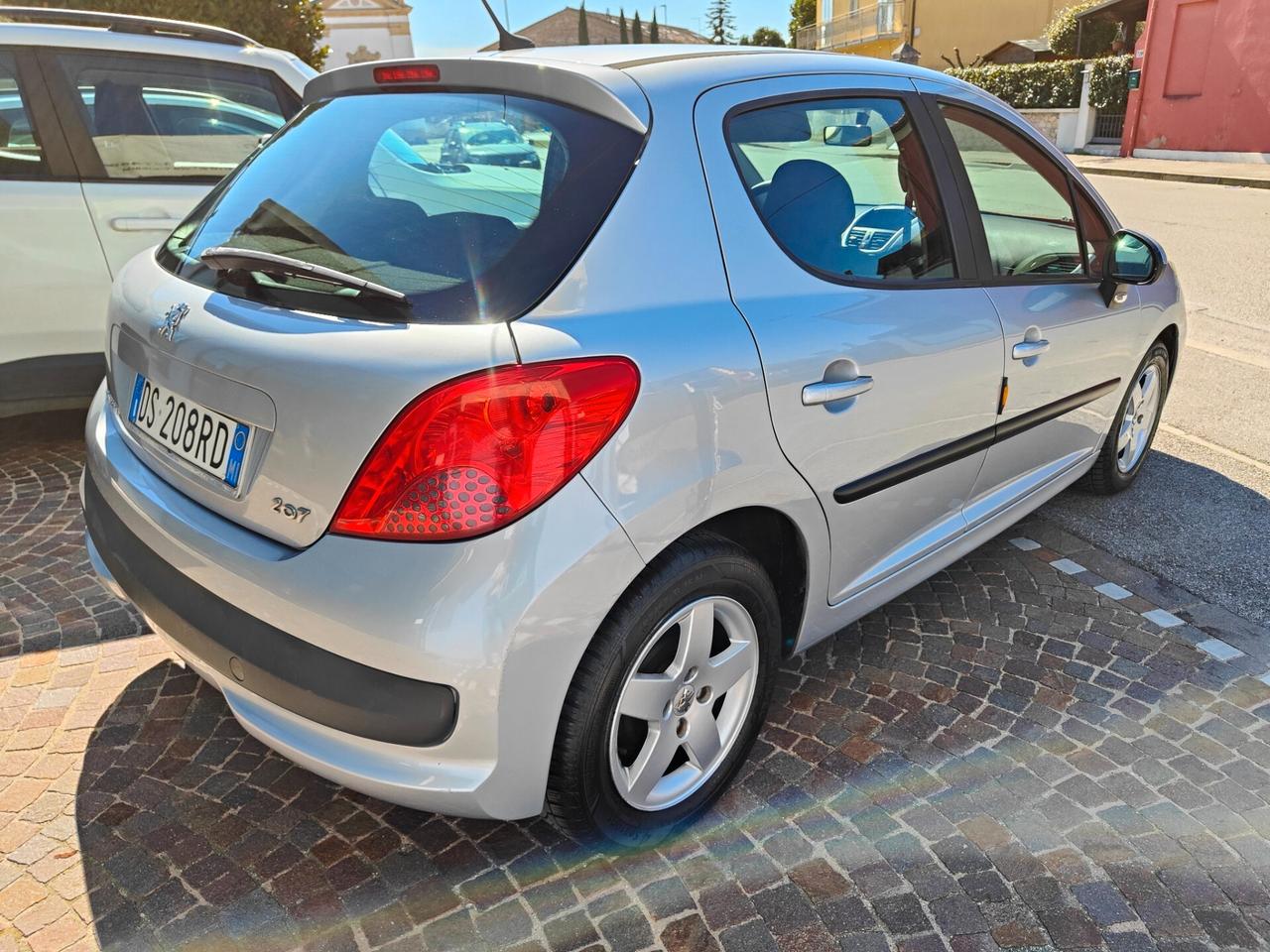 Peugeot 207 1.4 VTi 95CV 5p. X Line