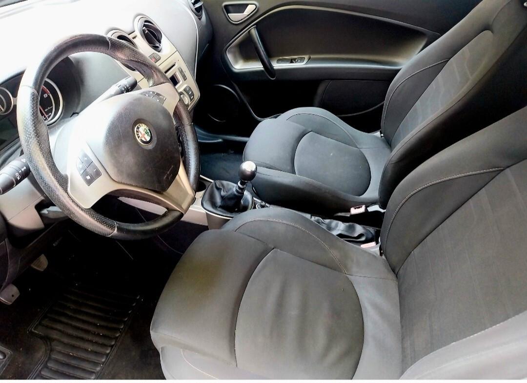 Alfa Romeo MiTo 1.4 78 CV Distinctive