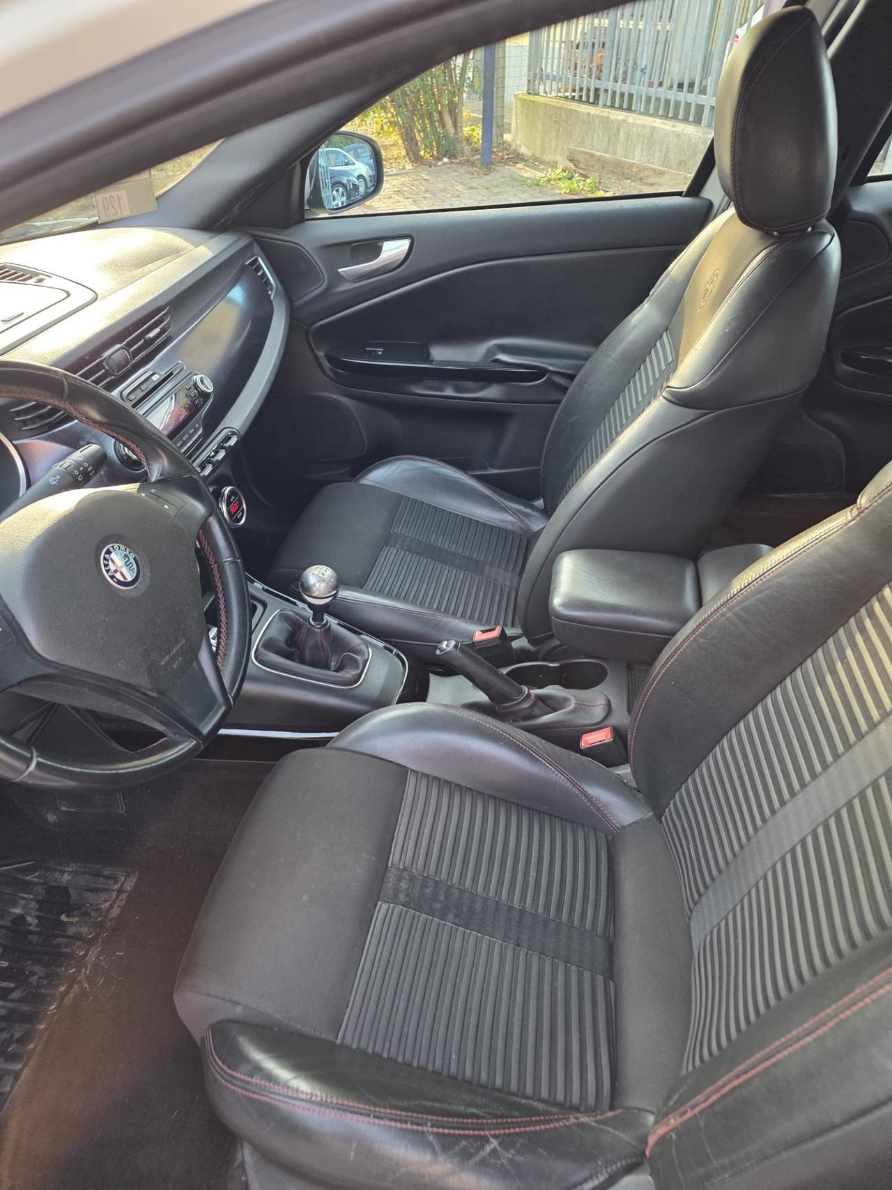 Alfa Romeo Giulietta 1.4 Turbo MultiAir Exclusive