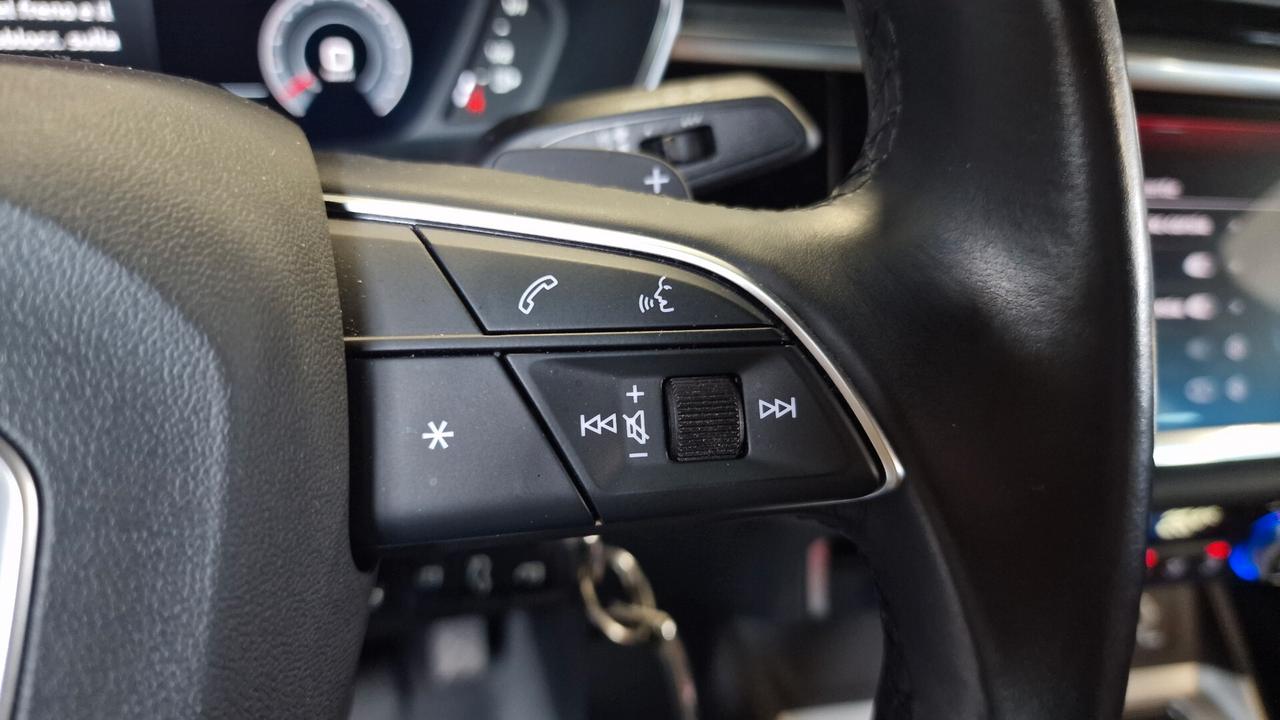 Audi Q3 SPB 40 TDI quattro S tronic Business Plus