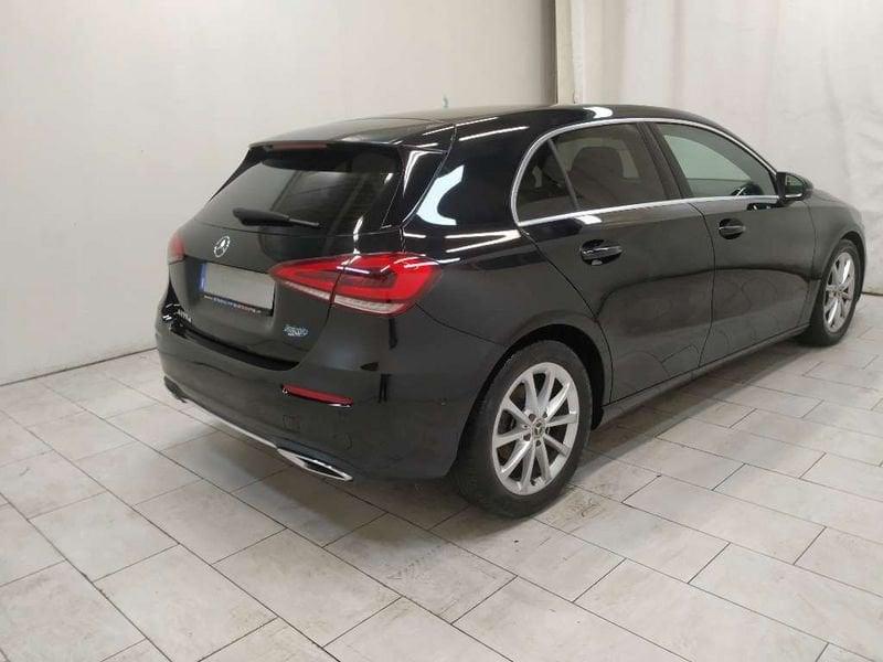 Mercedes-Benz Classe A A 180 d Sport auto