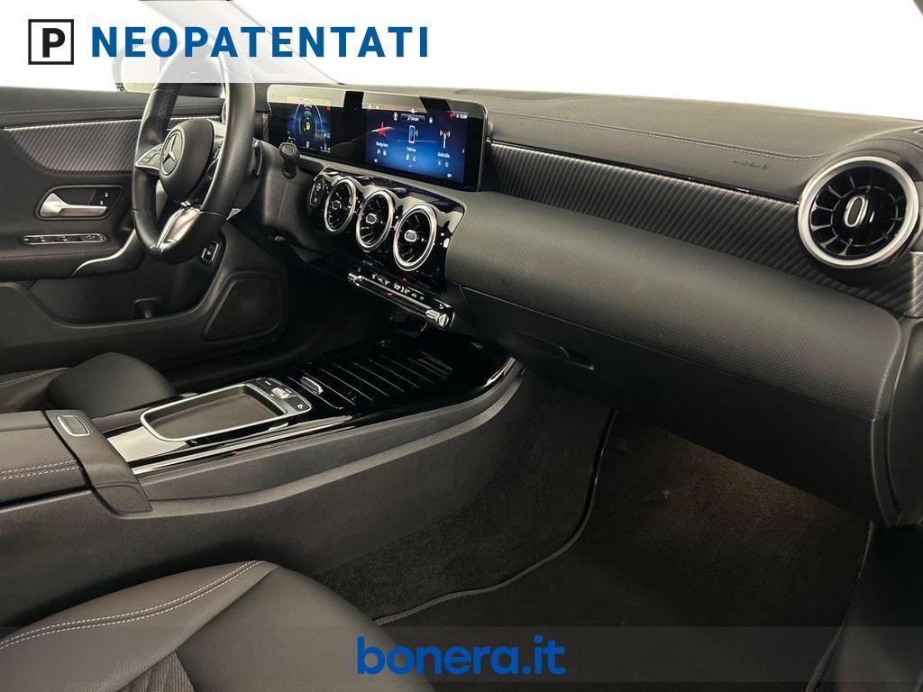 Mercedes CLA Shooting Brake 180 D Progressive Advanced 8G-DCT