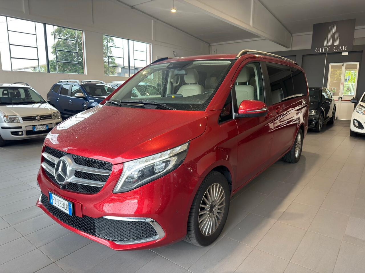 Mercedes-benz V 300 d Automatic 4Matic Premium Long