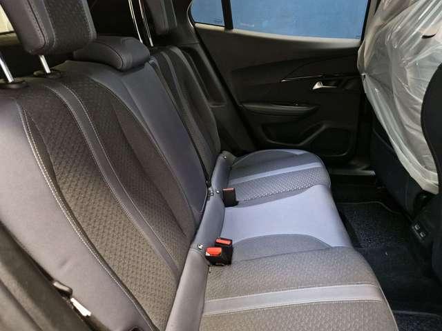 Peugeot 2008 PureTech 130 S&S Allure Pack