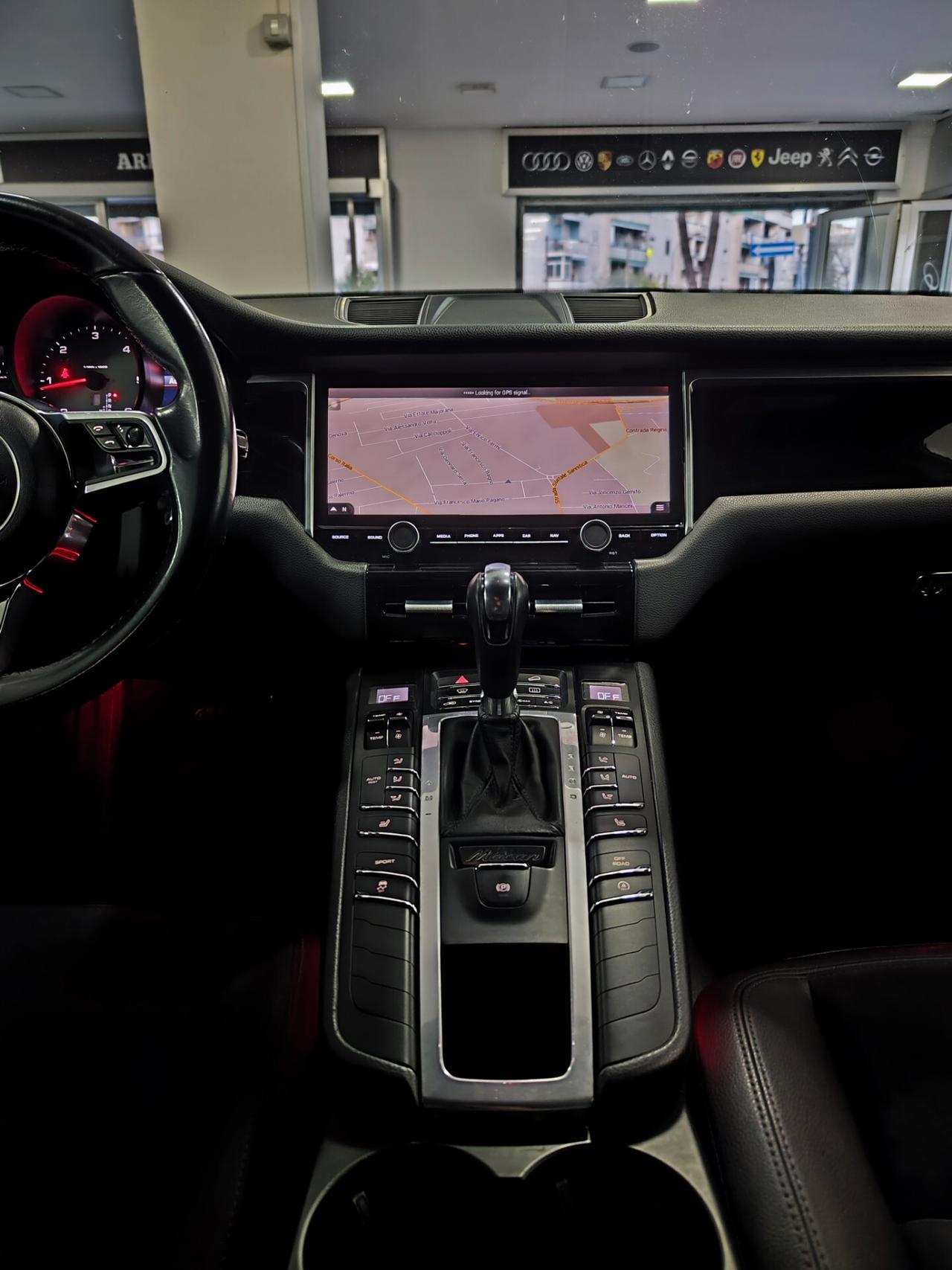 Porsche Macan 3.0 S Diesel 258cv RESTYLING LED