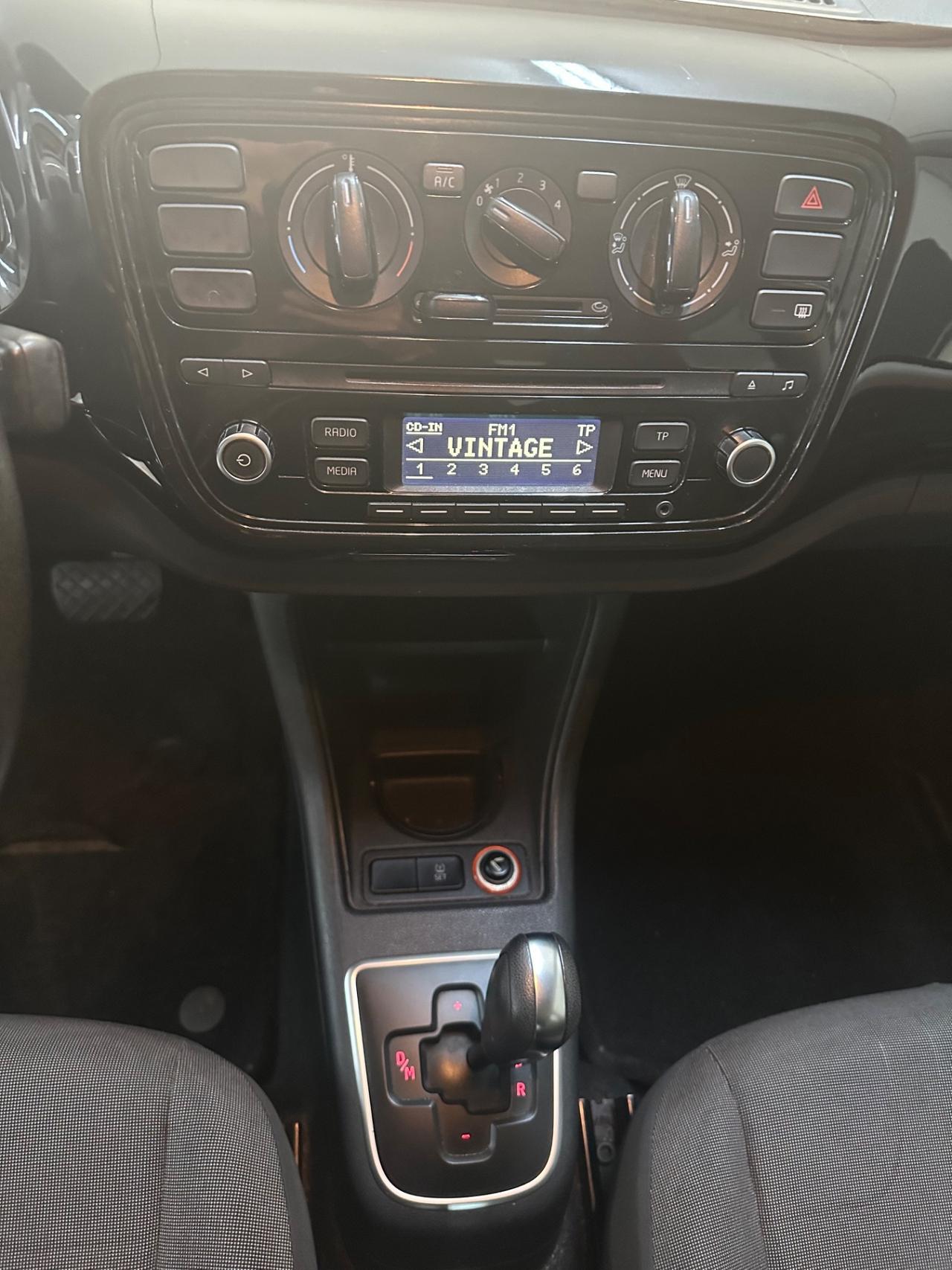 Volkswagen up! 1.0 75 CV 5p. move ASG