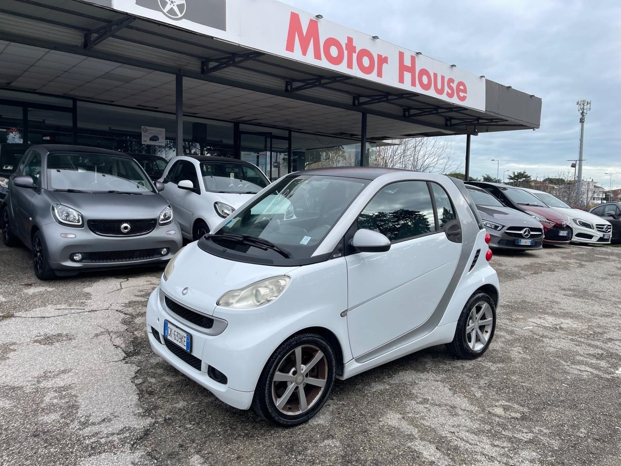 Smart ForTwo 1000 52 kW MHD coupé pulse