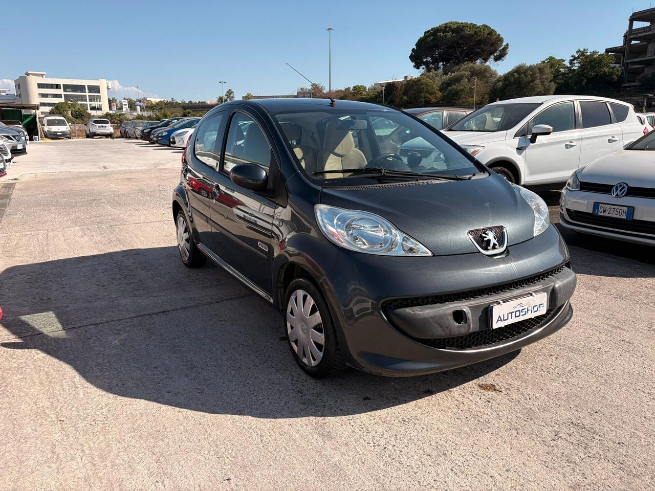 Peugeot 107 1.0 68CV 5p. Desir