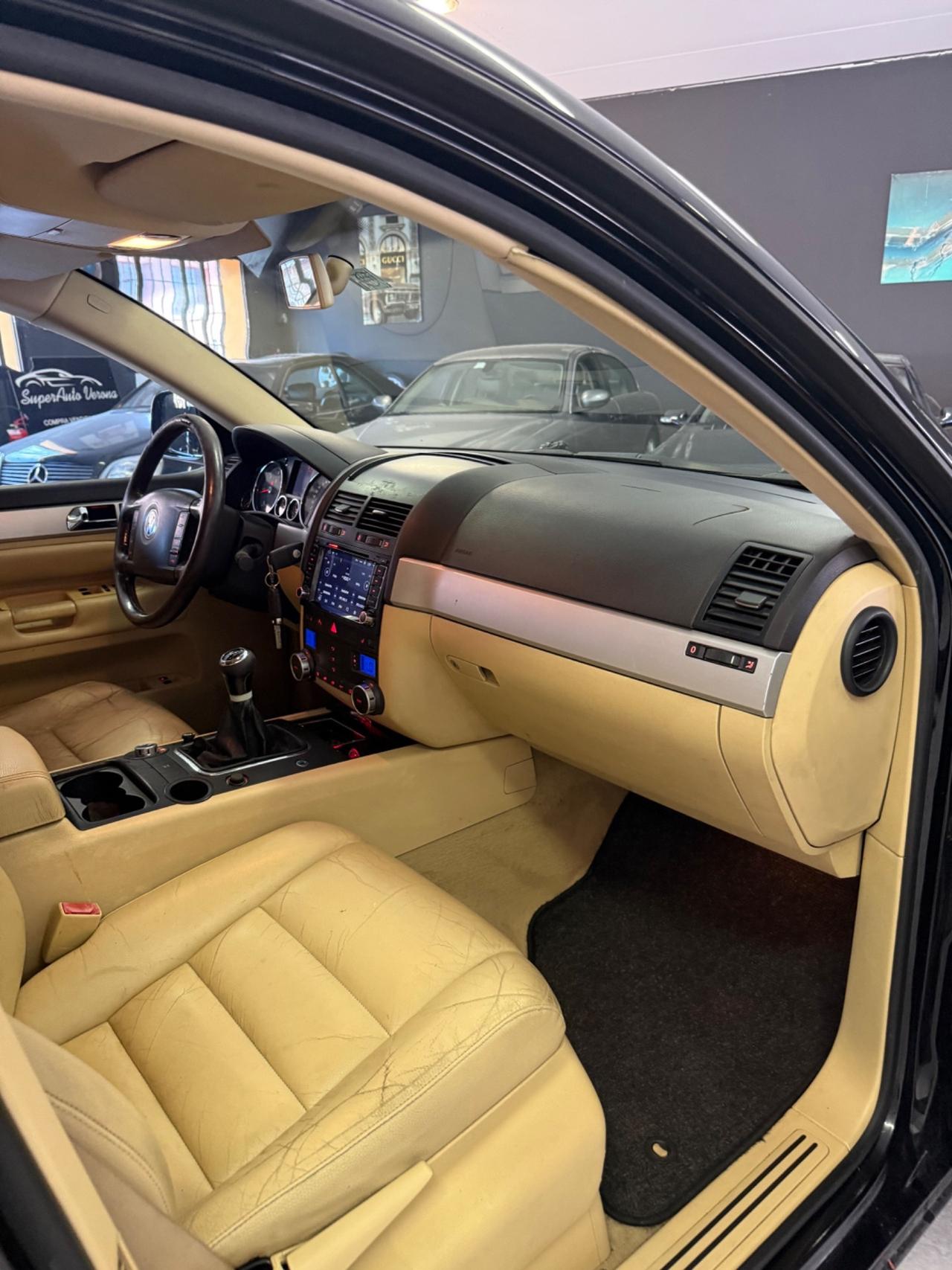Volkswagen Touareg 2.5 R5 TDI