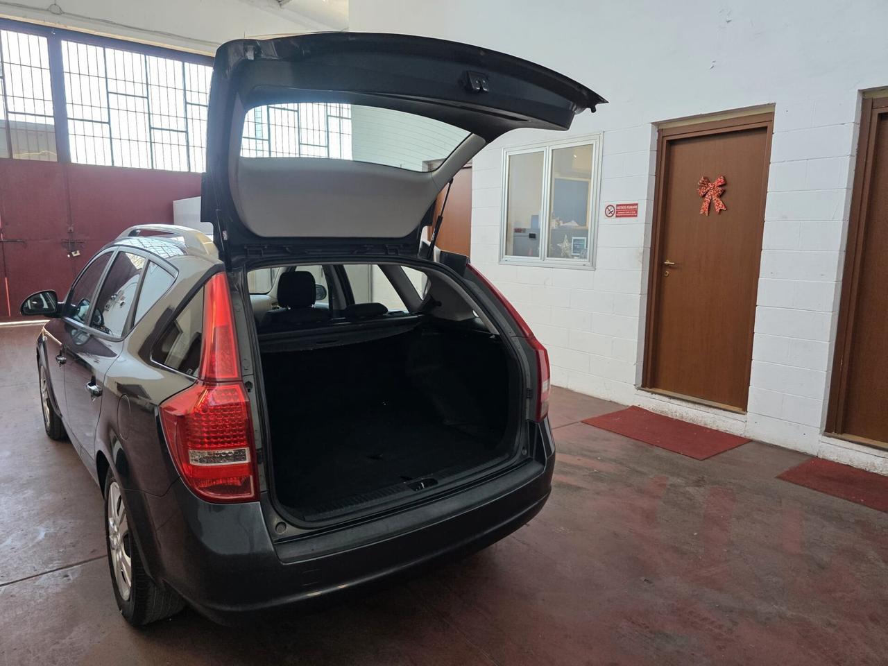 Kia Ceed cee'd Sp. Wag. 1.4 109CV EX Bi-Fuel neopat