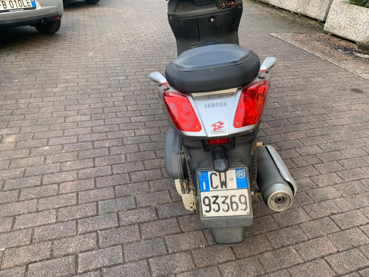 Yamaha X-Max 250 Sport