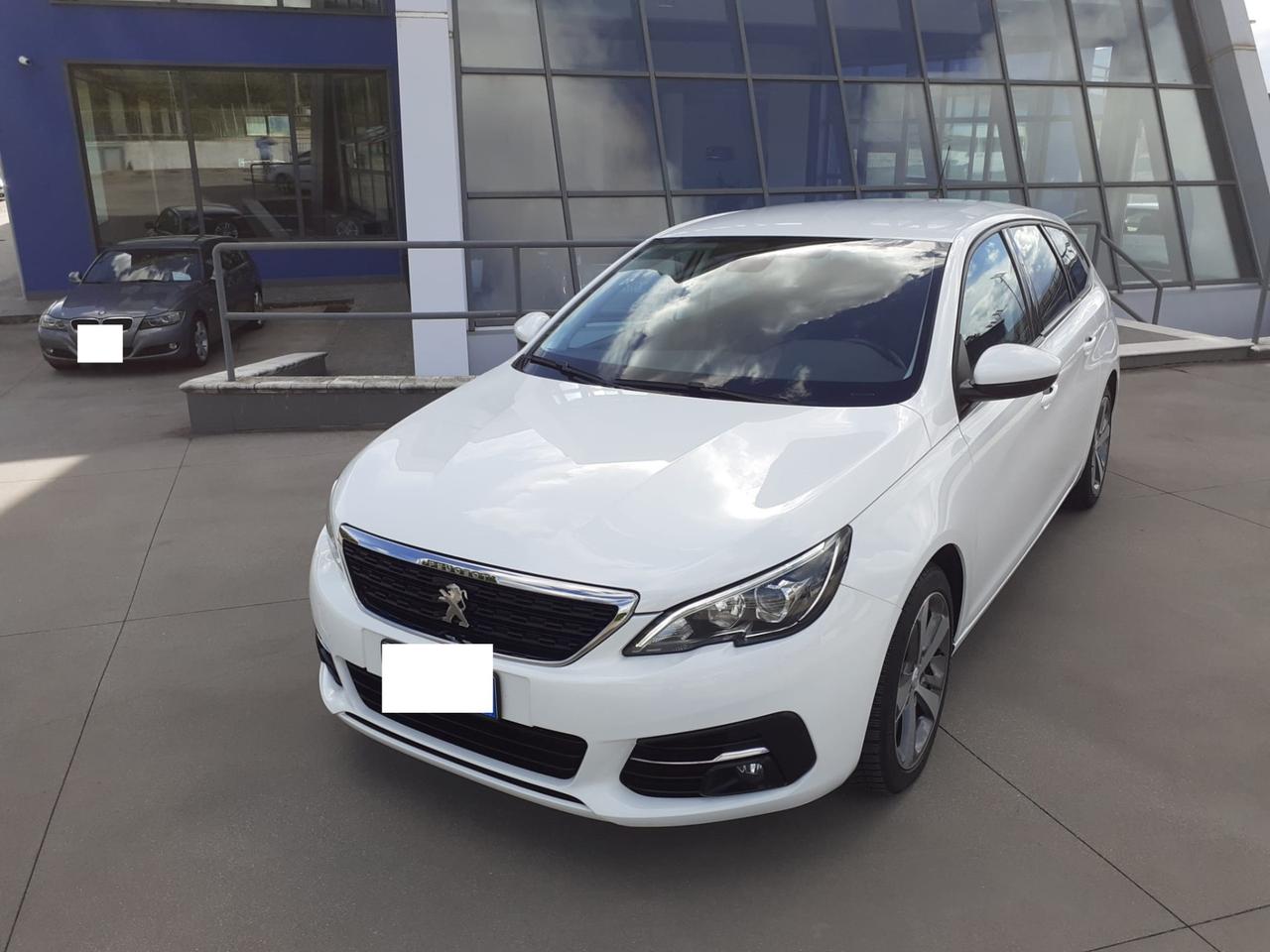 Peugeot 308 BlueHDi 130 S&S SW Allure