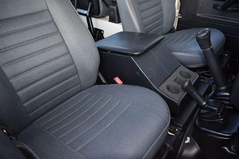 Land Rover Defender 90 2.4 TD4 SOLO 69000KM!!