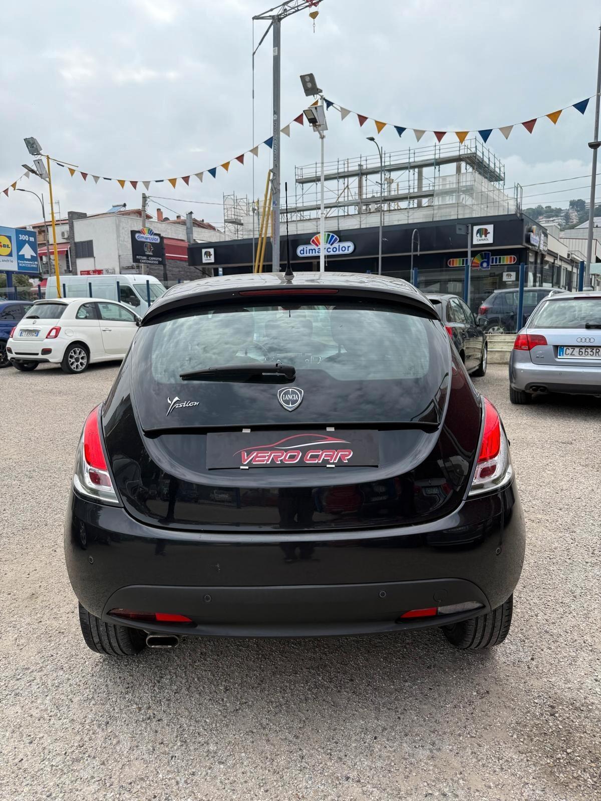 Lancia Ypsilon 1.2 69 CV 5 porte GPL Ecochic Gold