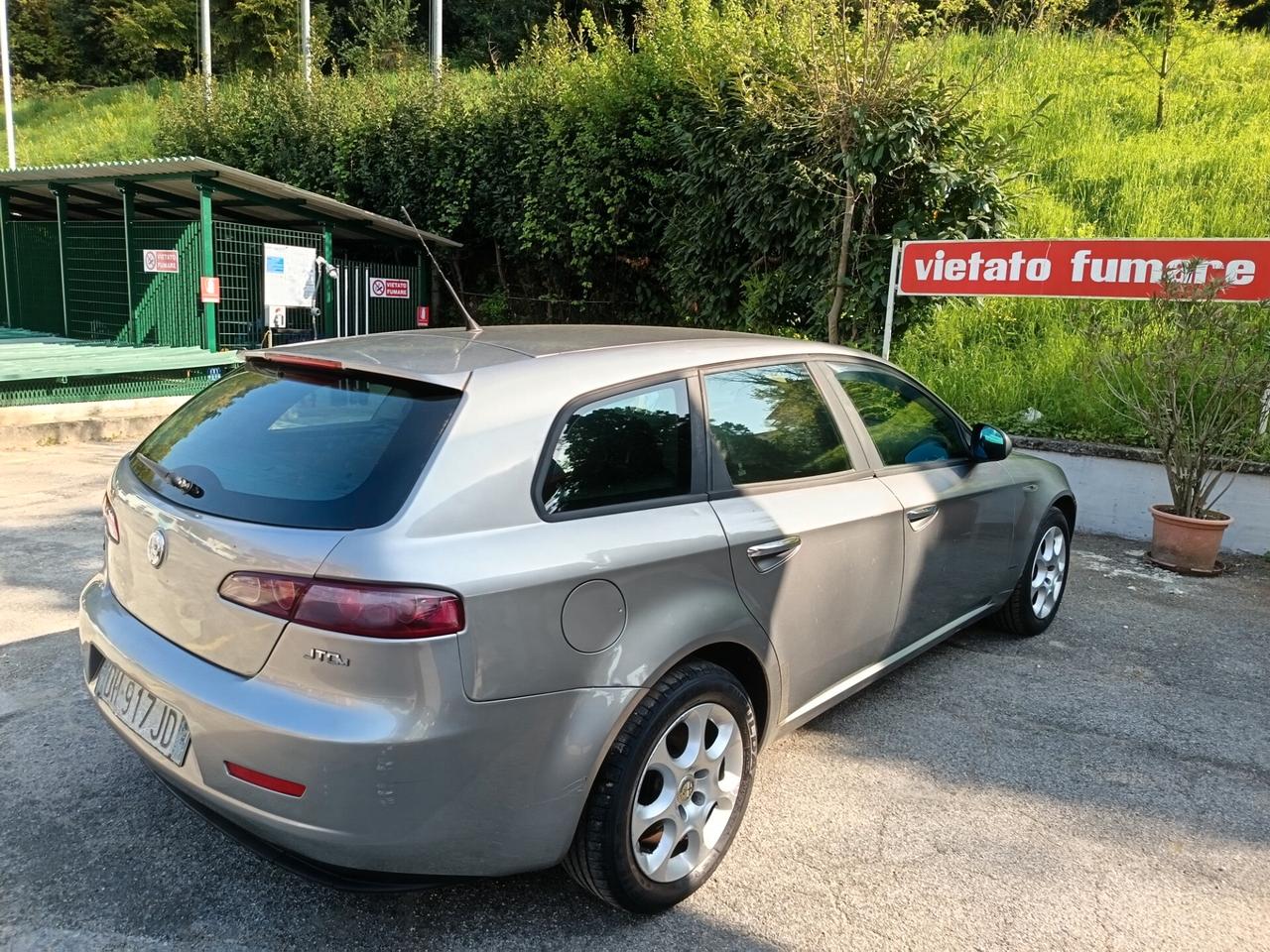 Alfa Romeo 159 1.9 JTDm 16V Distinctive