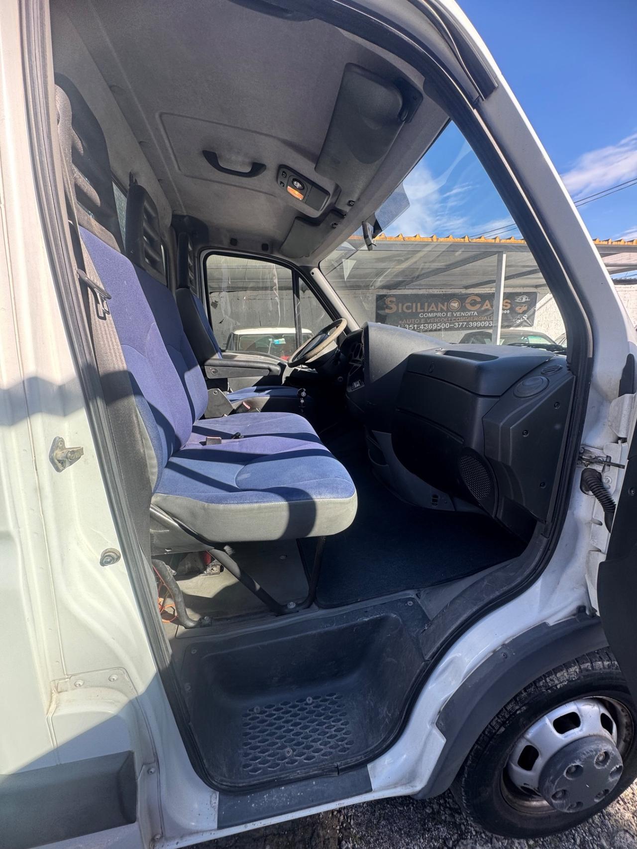 Iveco Daily 35c13 ribaltabile tre laterale anno 2004