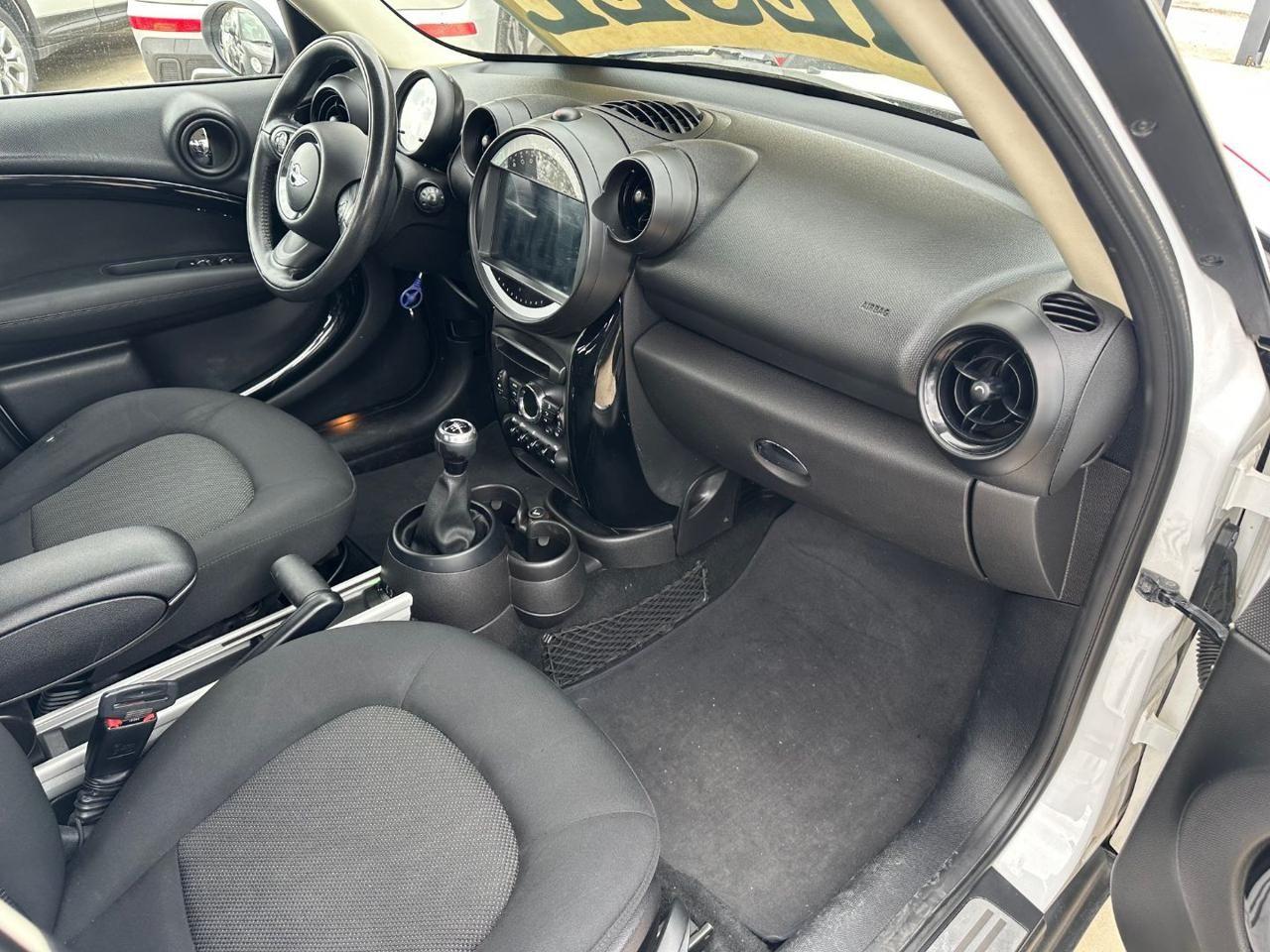 MINI Cooper D Countryman 1.6 DIESEL