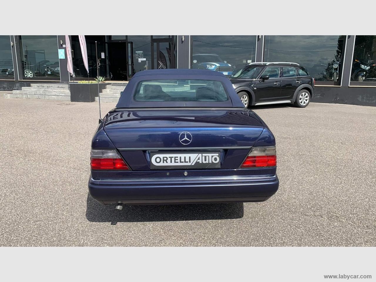 MERCEDES-BENZ E 200 Cabrio DA COLLEZIONE