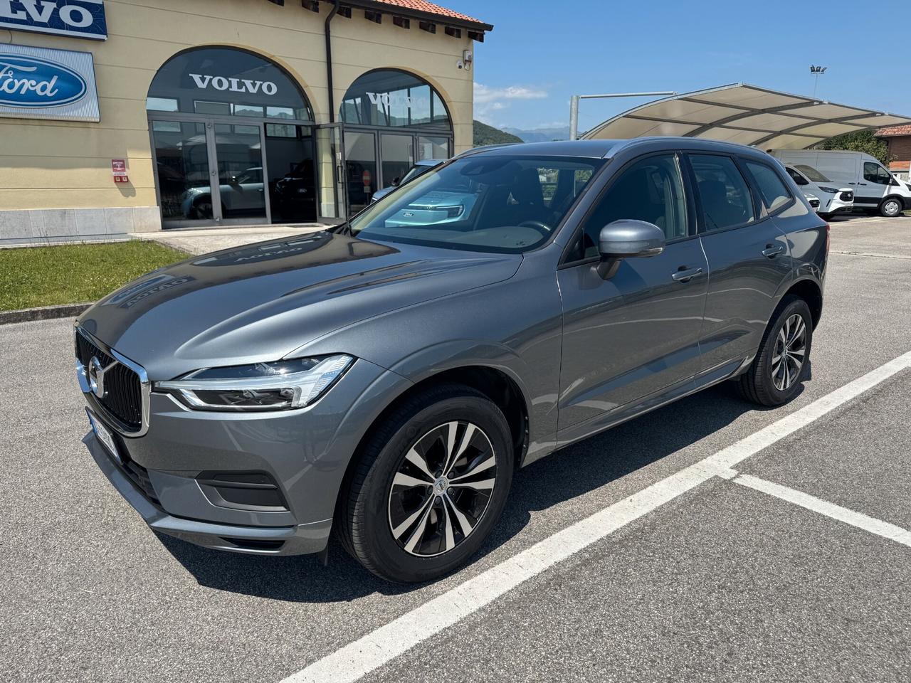 Volvo XC60 B4 AWD Diesel-Hybrid Momentum