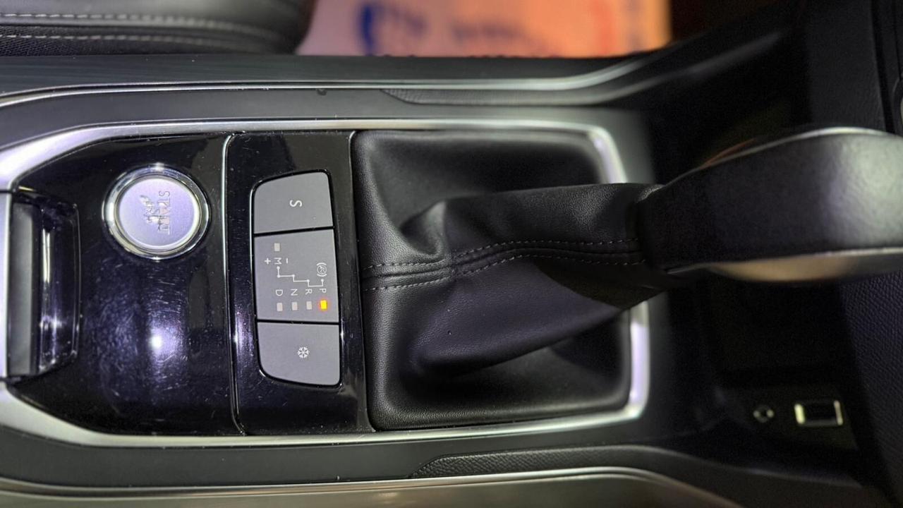 Peugeot 308 150 EAT6 GT Line